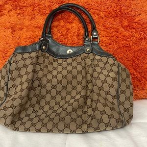 Gucci sukey medium bag